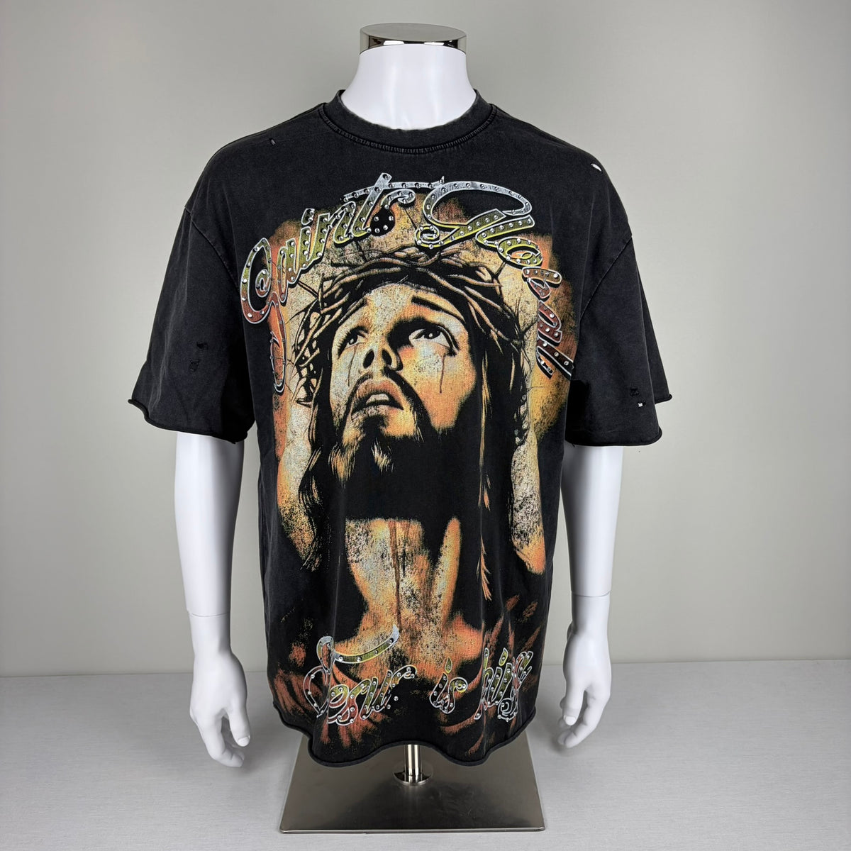 SAINT GLOBAL Distressed Rhinestone “Jesus is King” Graphic T-shirt