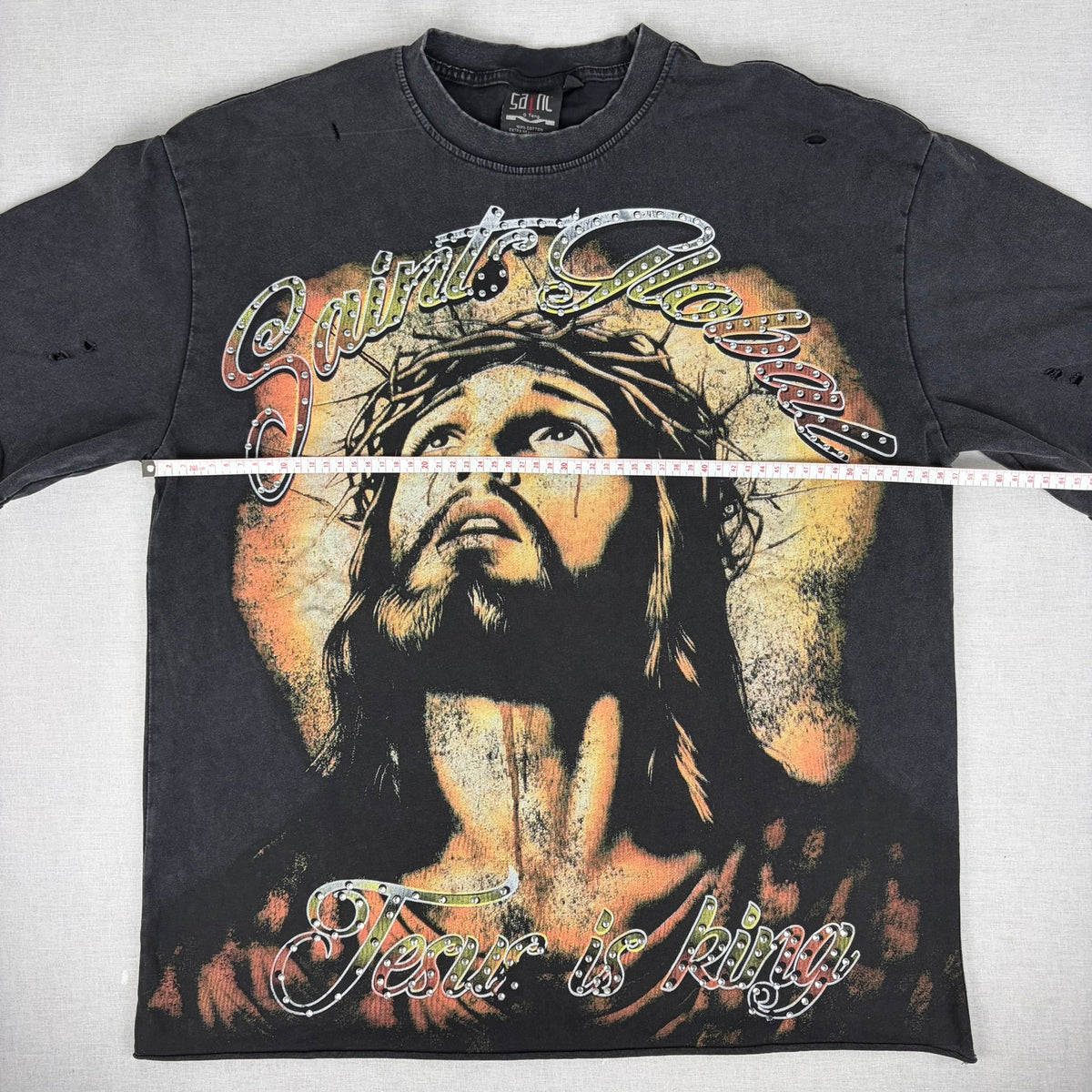 SAINT GLOBAL Distressed Rhinestone “Jesus is King” Graphic T-shirt